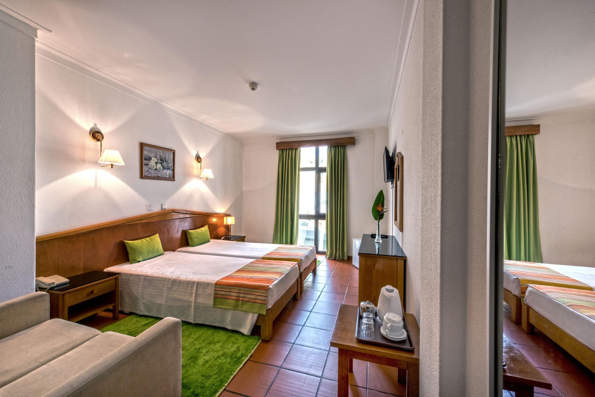 Colina Do Mar Hotel อัลบูเฟรา ภายนอก รูปภาพ