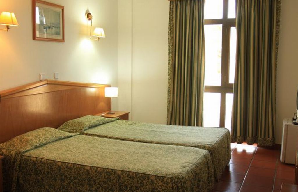 Colina Do Mar Hotel อัลบูเฟรา ภายนอก รูปภาพ